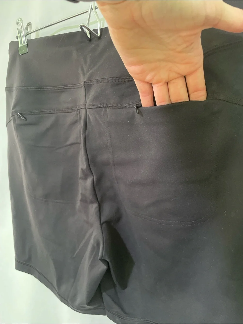 Duluth Trading Co Black Women's NoGA Classic 7” Utility Stretch Shorts Size - Picture 5 of 14